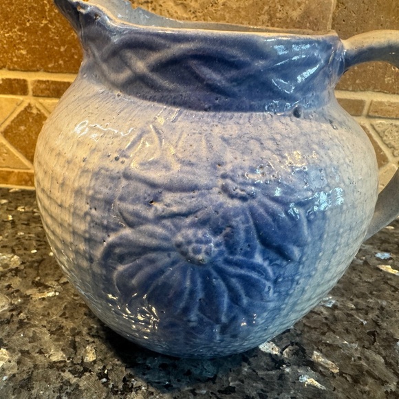 Very Rare Antique Blue & White Salt Glaze Stoneware Poinsettia Cream Pitcher